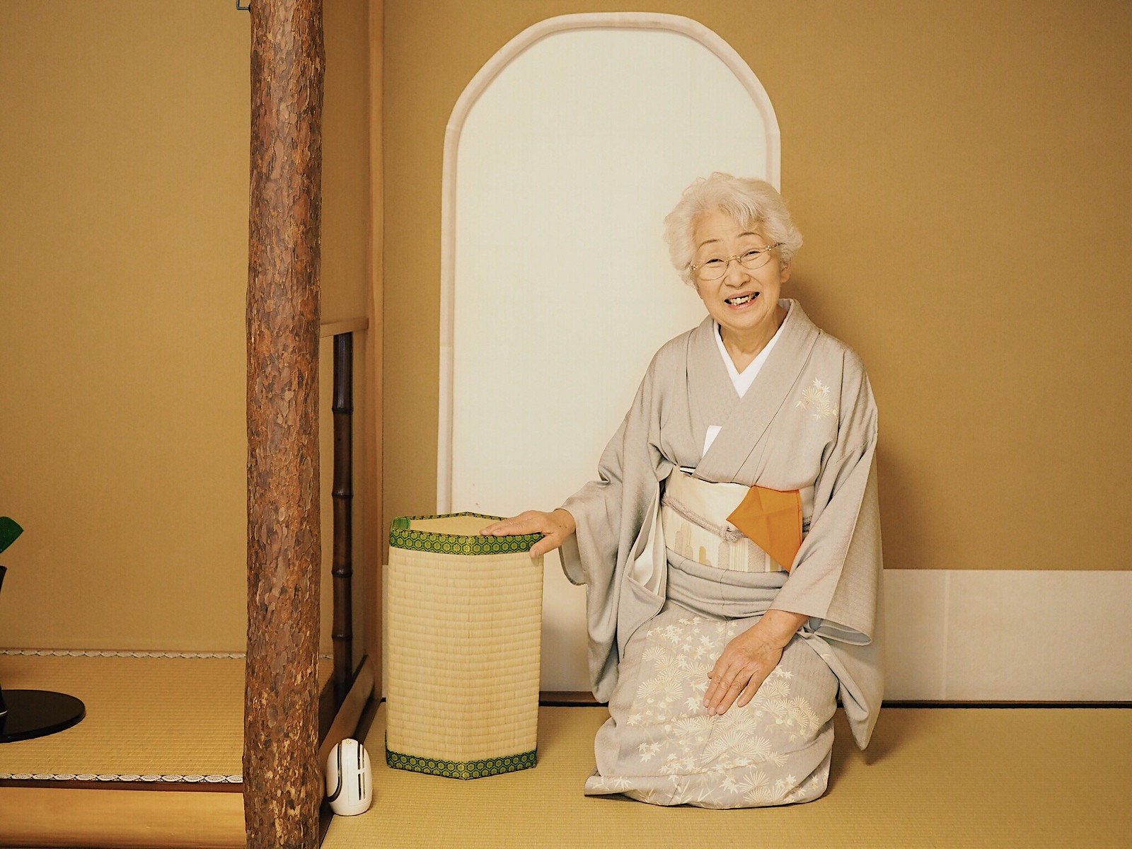 茶會主持